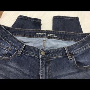 Old Navy Rockstar Mid-Rise - 14